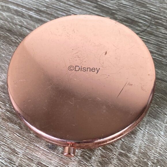 Disney Store Compact Makeup Mirror Art of Belle Beauty Beast Metal Rose Gold - Picture 6 of 9